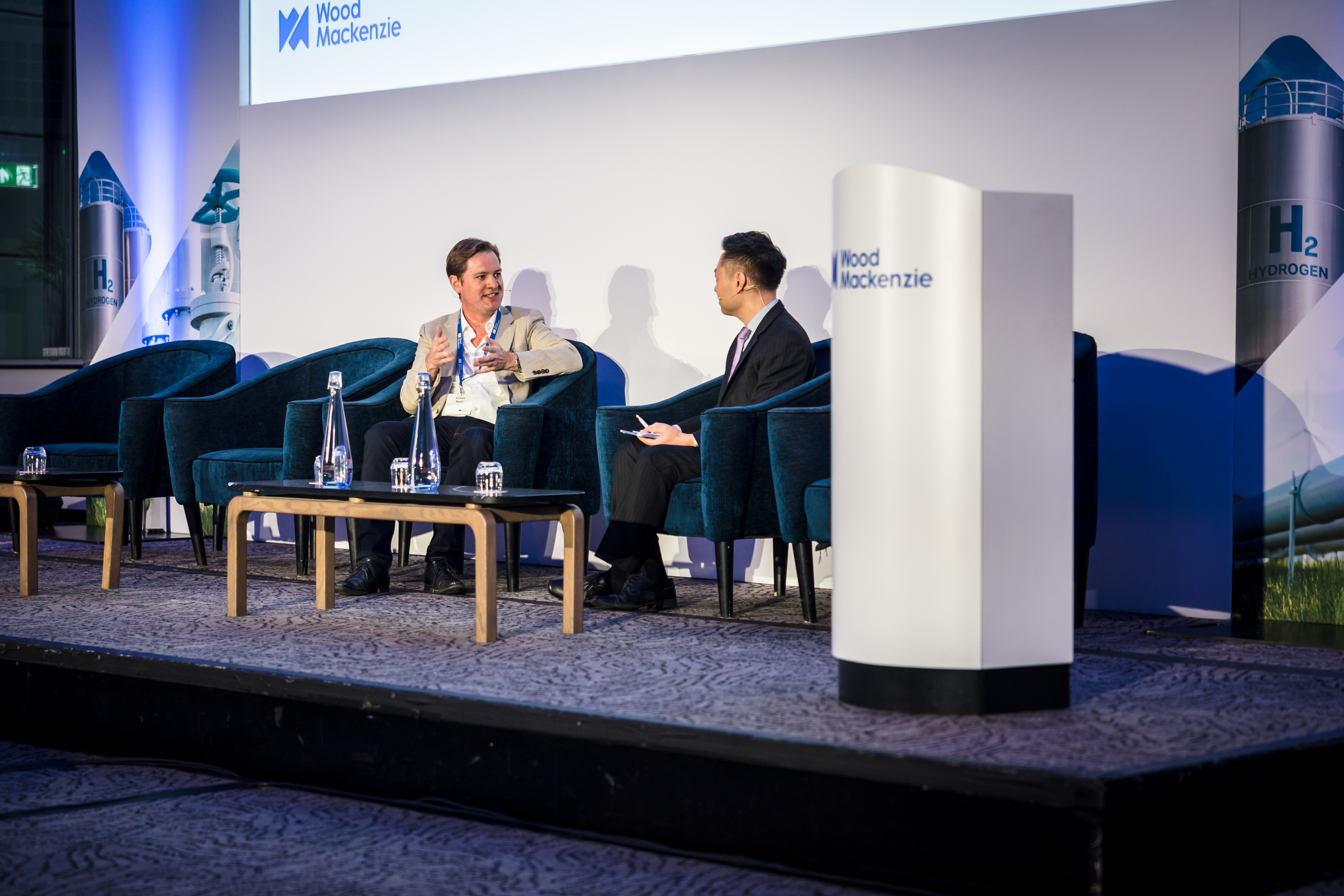 Xizhou Zhou (EVP, Head of Power and Renewables, Wood Mackenzie) hosts a fireside interview with Andrew Beard (President, Hydrogen, Shell)