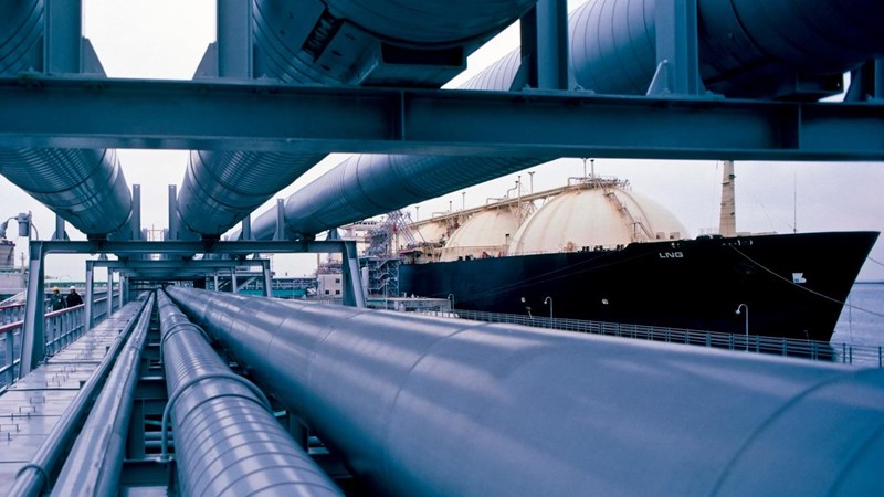 Liquid Natural Gas Tanker to deliver natural gas to consumers.