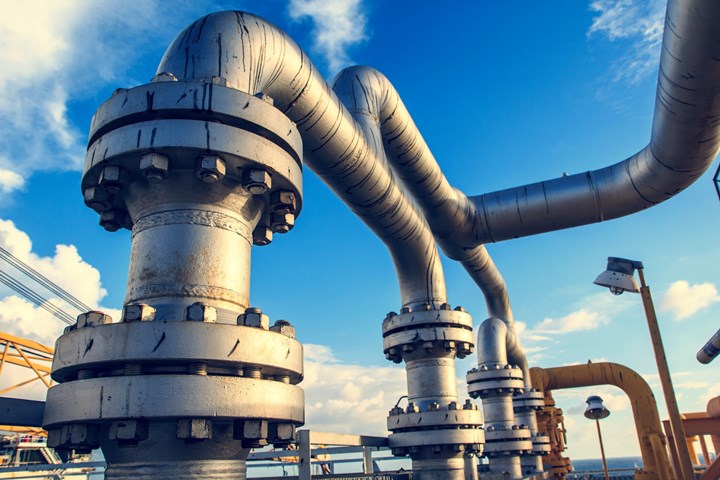 Image shows a gas and LNG pipe